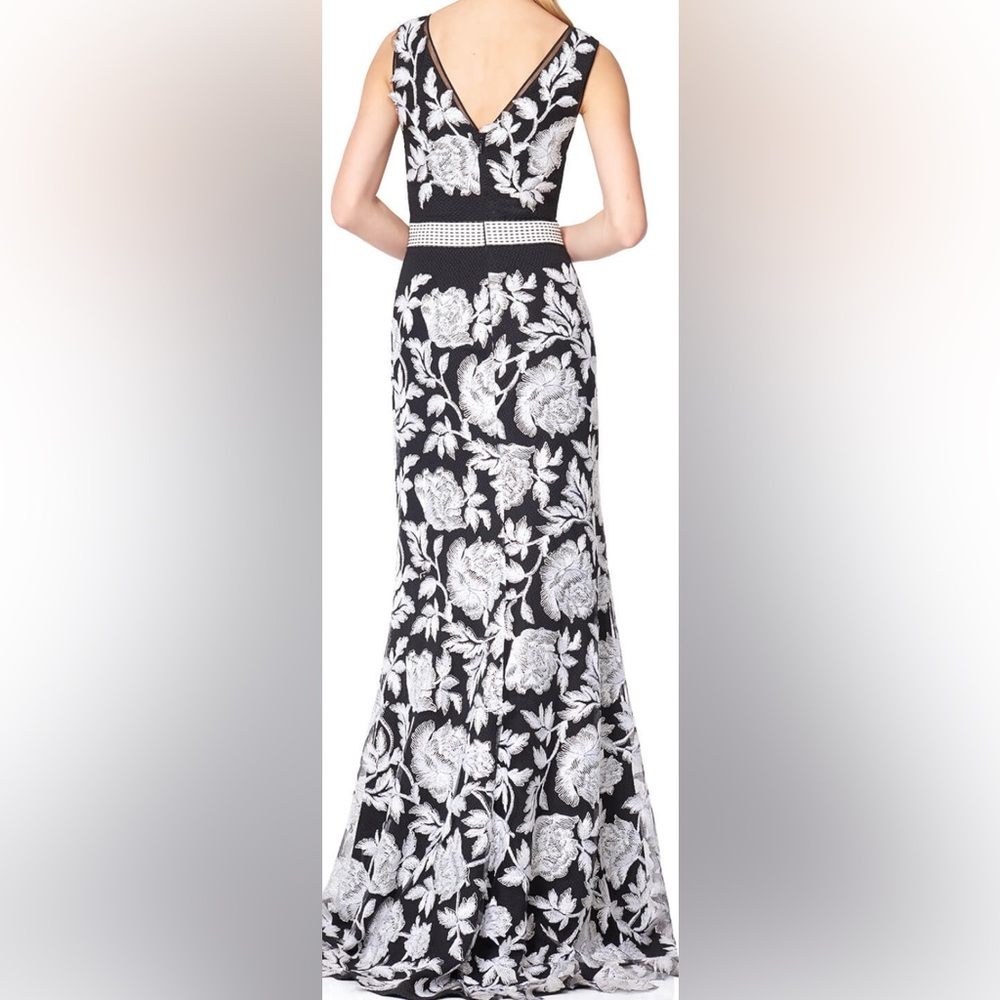 Tadashi Shoji Classic Black & White Floral Dress - Picture 2 of 6